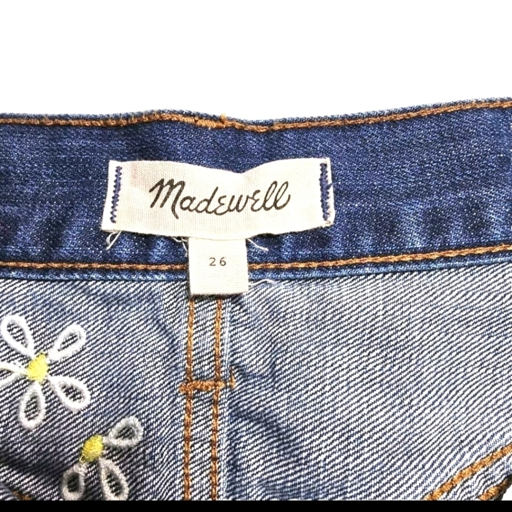 Madewell Women's Blue Denim Jean Floral Embroidered Cut Off Shorts Size 26 - Picture 9 of 11